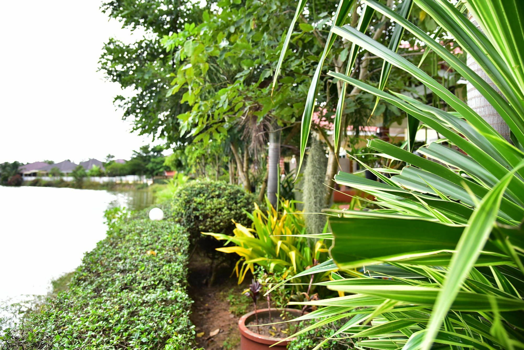 Rimbueng Resort Pranburi Exterior photo